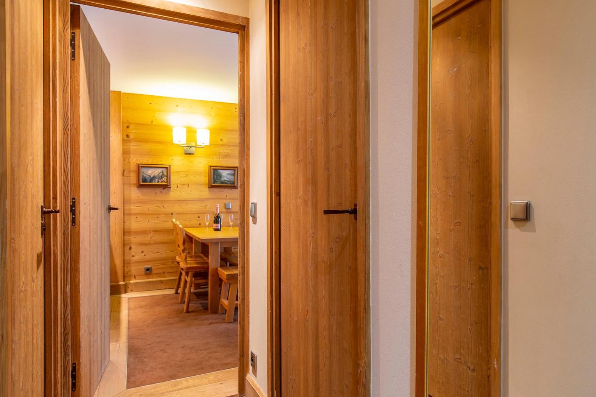 Residence Les Chalets Du Forum - Courchevel 1850 Exterior photo